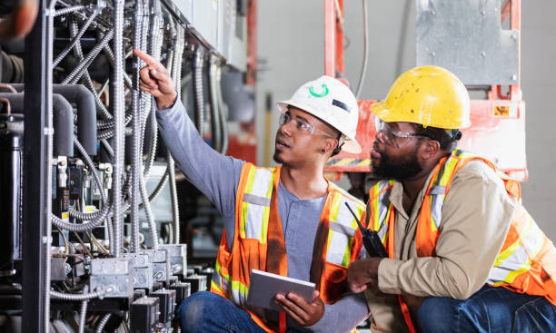 Best Electrical Installation Contractor  in North Fort Myers, FL
